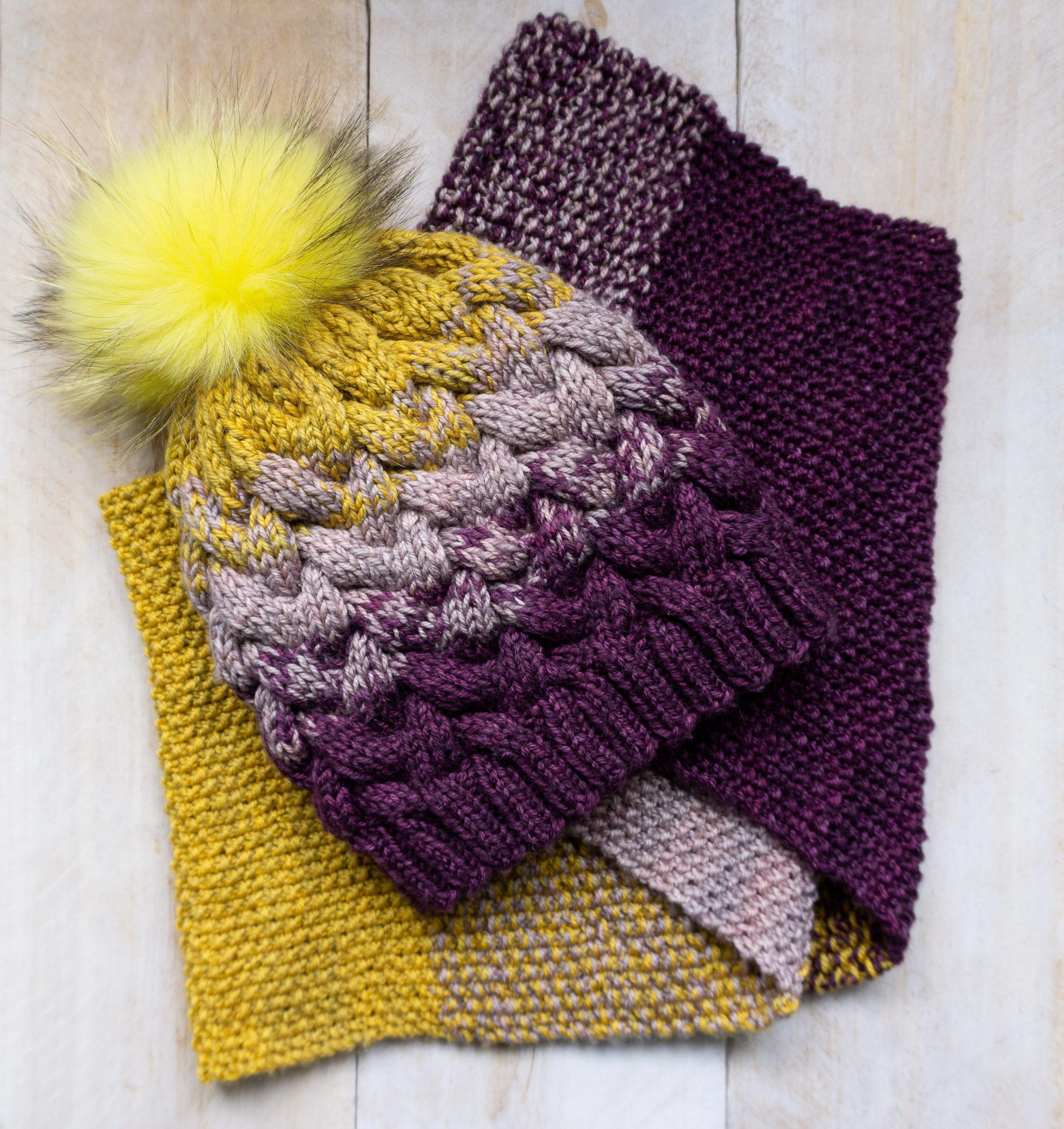 Brin de Folie Matching Hat & Scarf | Knitting Patterns