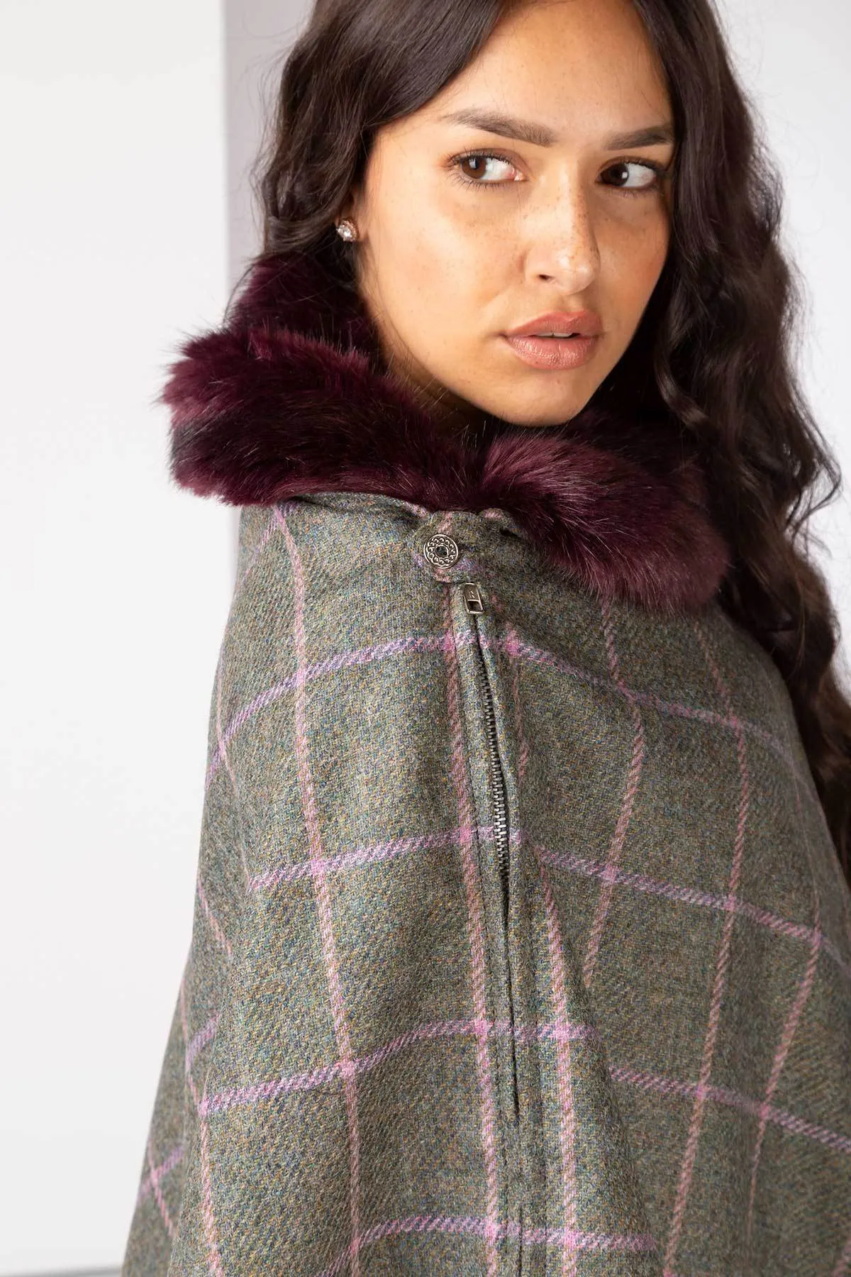 Ladies 100% Wool Tweed Poncho