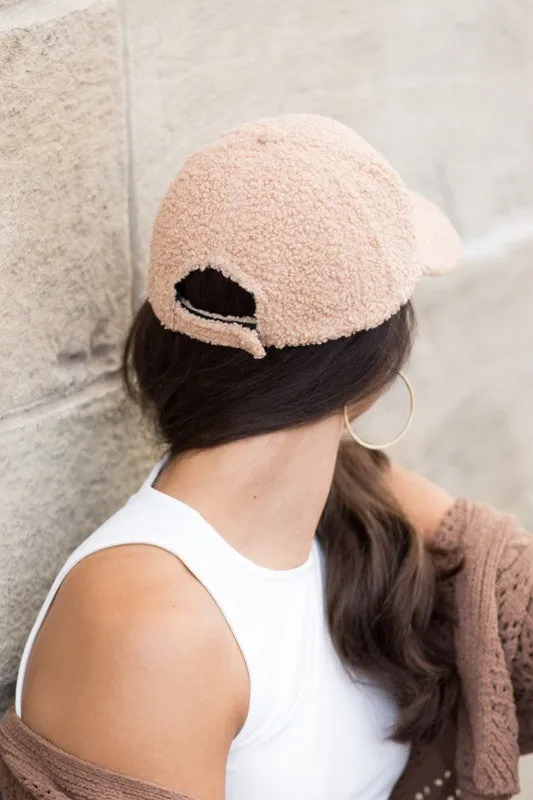 TEEK - Boucle Sherpa Teddy Bear Knit Ball Cap