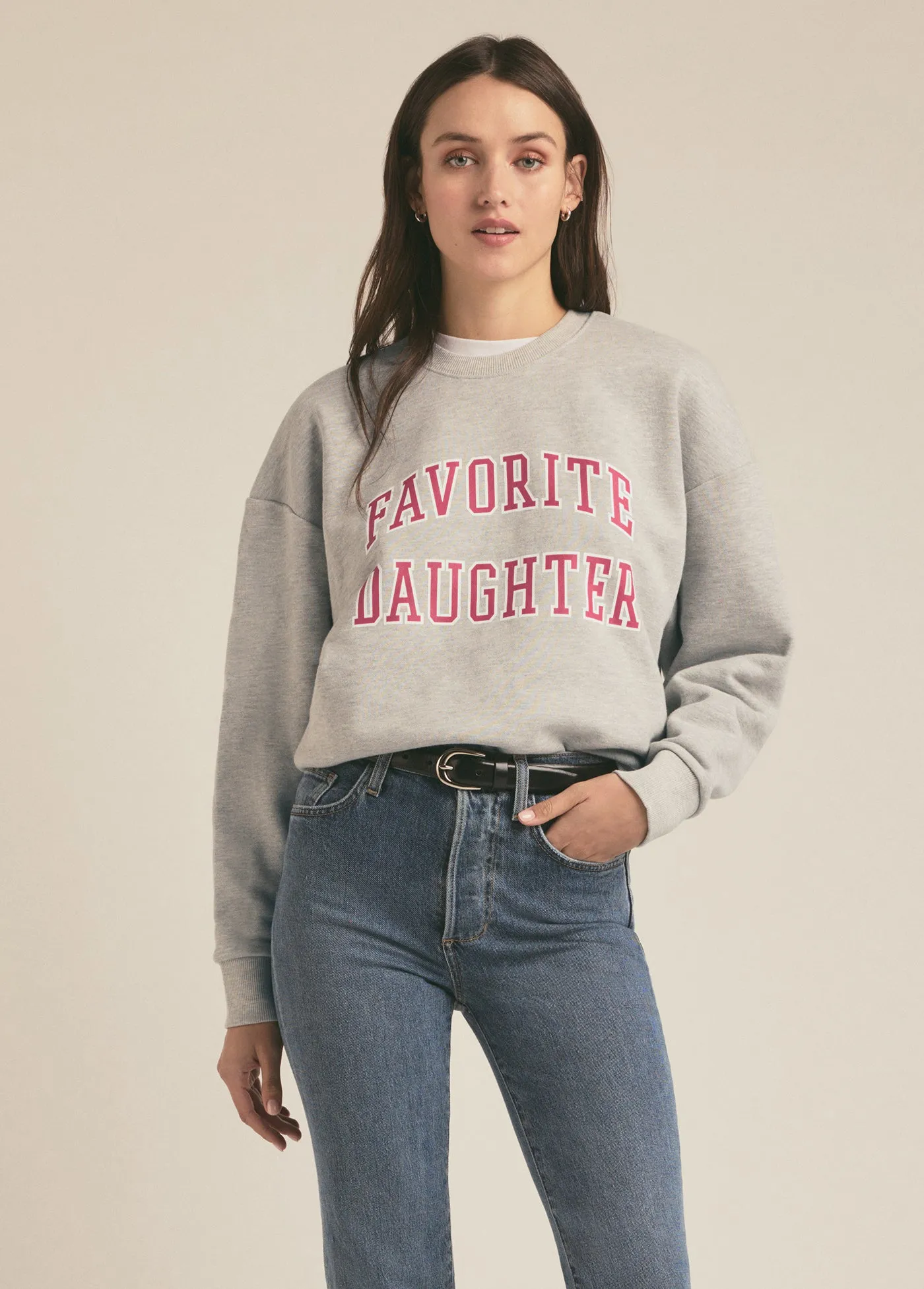 THE COLLEGIATE SWEATSHIRT