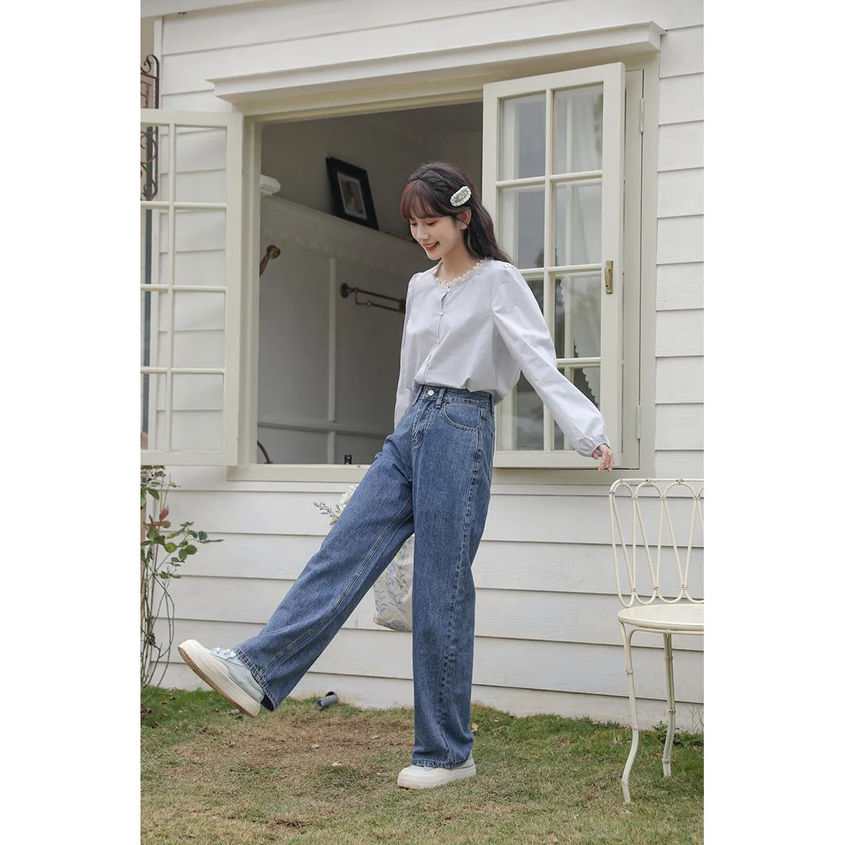 Versatile Wide-Leg Solid Color Simplicity Loose Fit Straight Leg High-Waisted Jeans