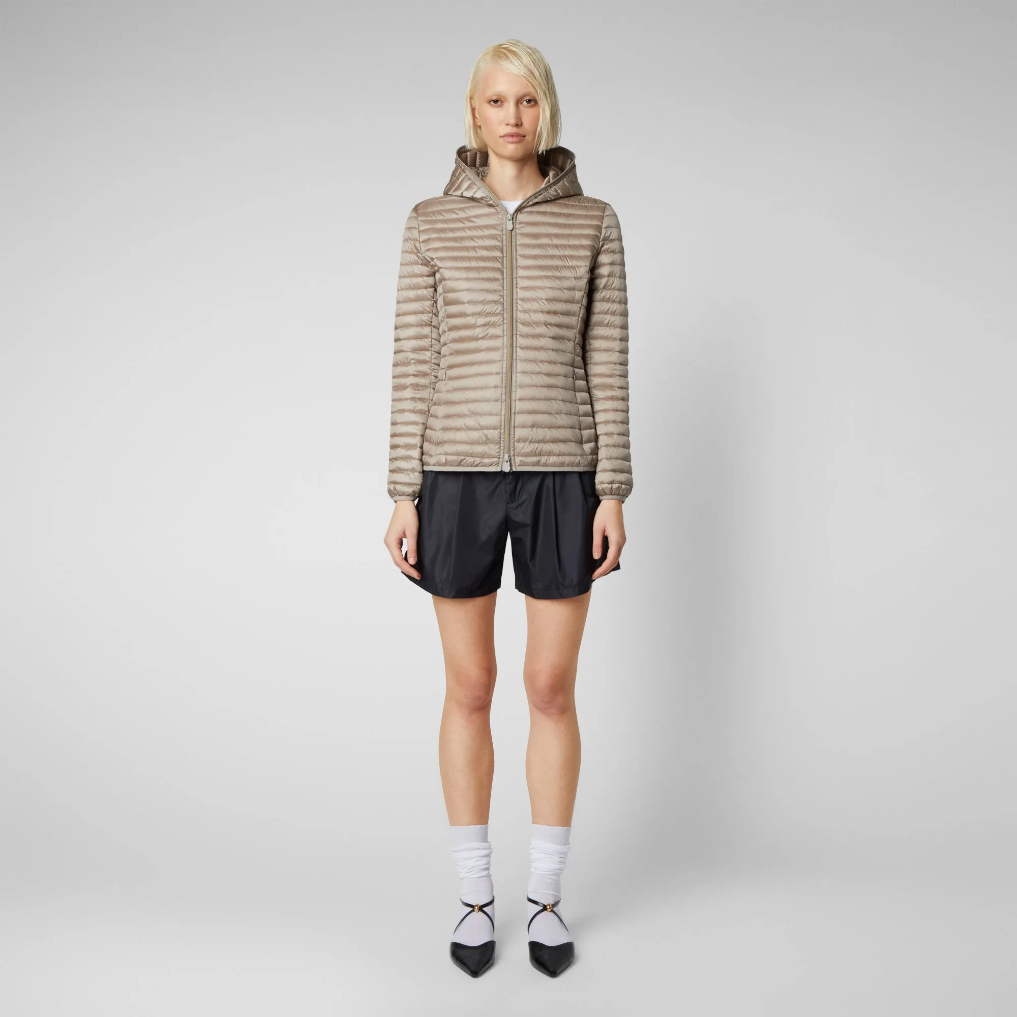 Woman's animal free hooded puffer Alexa in pearl grey