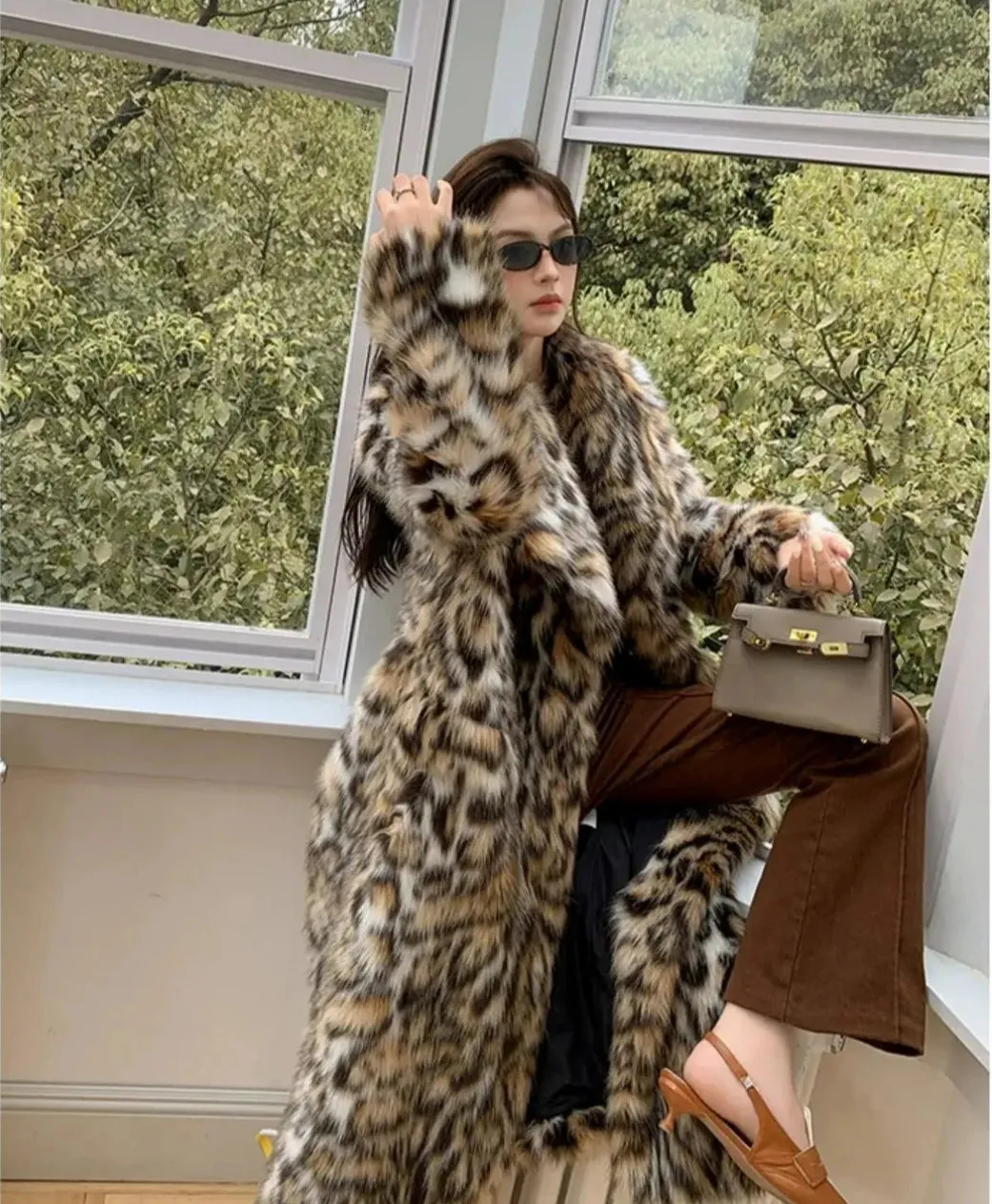 Women's Cozy Full-Length Faux Fur Cheetah Coat